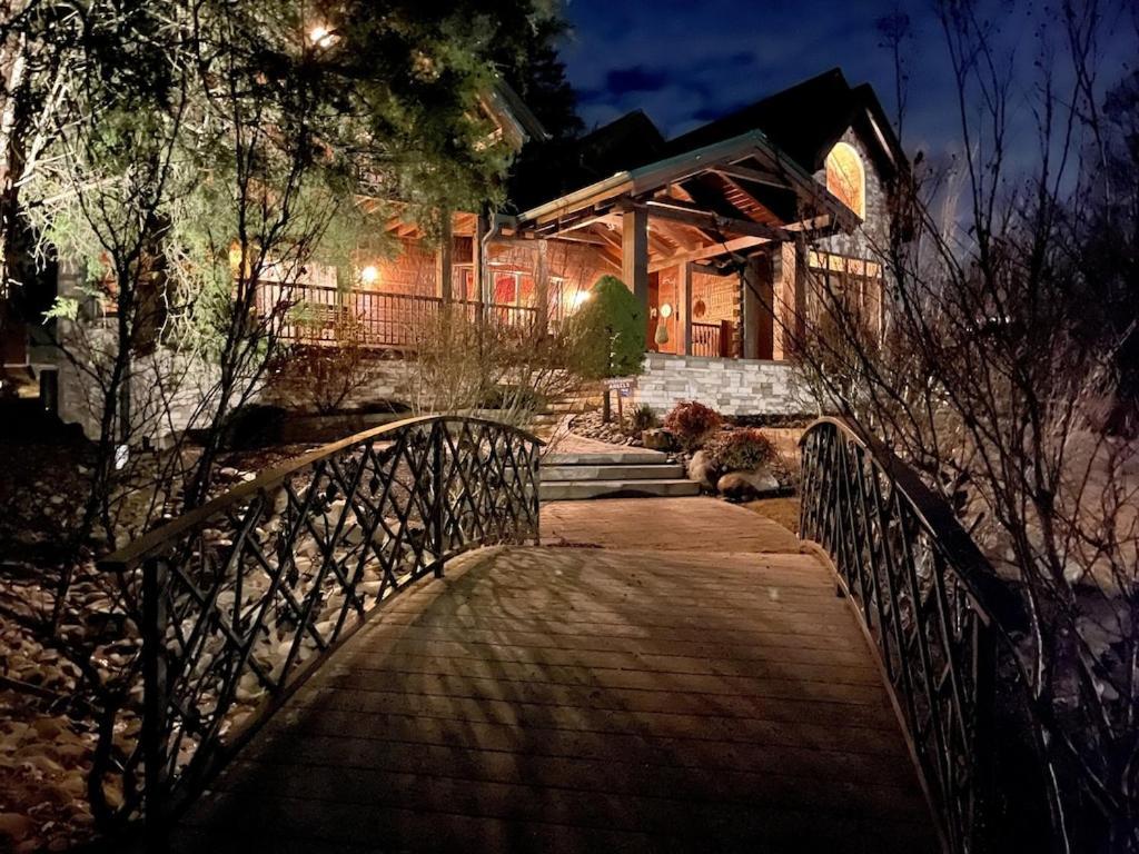 A River Runs Through It Sevierville Exterior photo