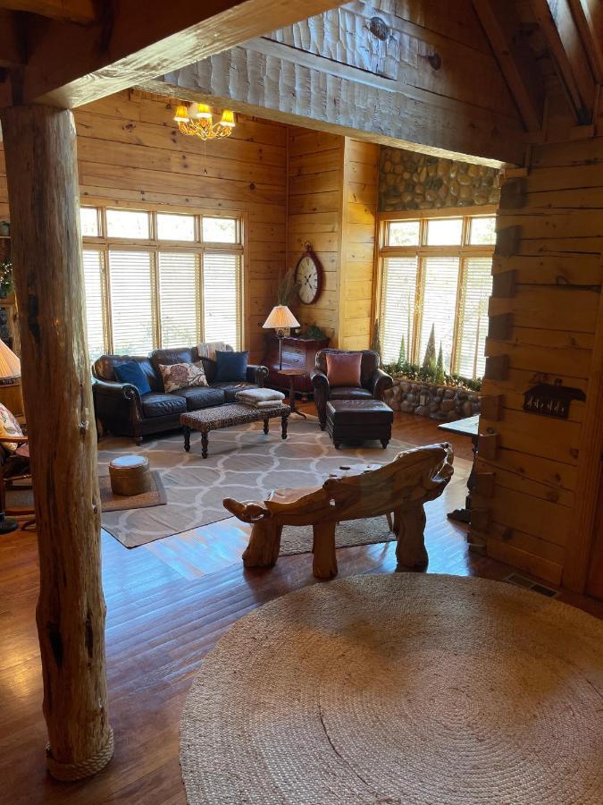 A River Runs Through It Sevierville Exterior photo
